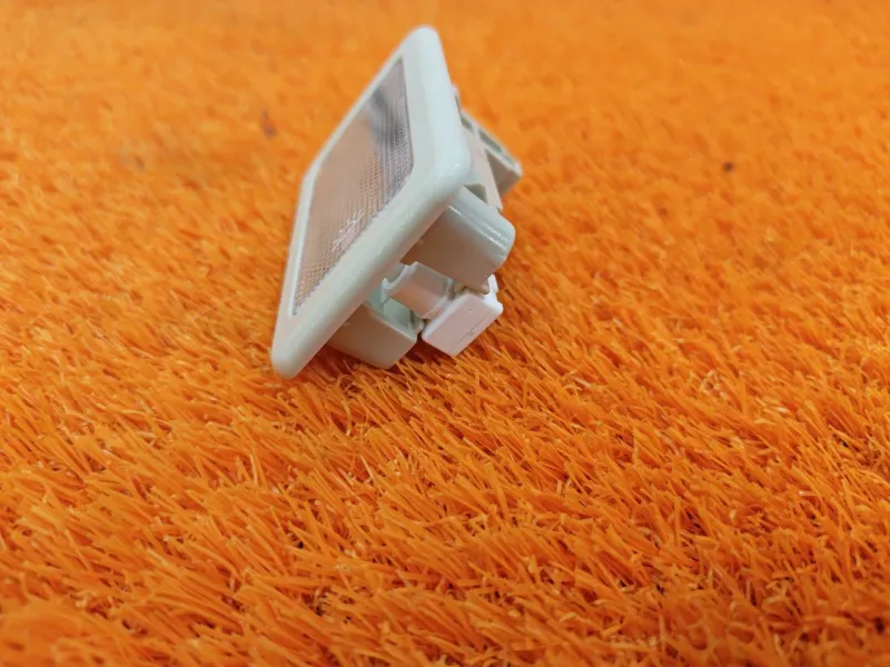 Плафон салона