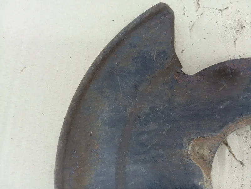 Пыльник тормозного диска