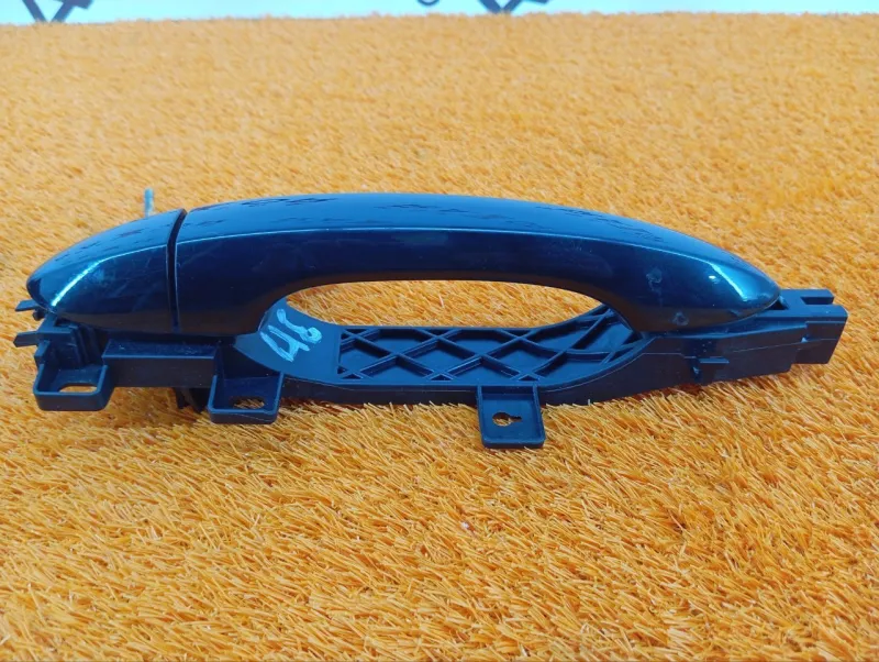 Ручка двери наружняя