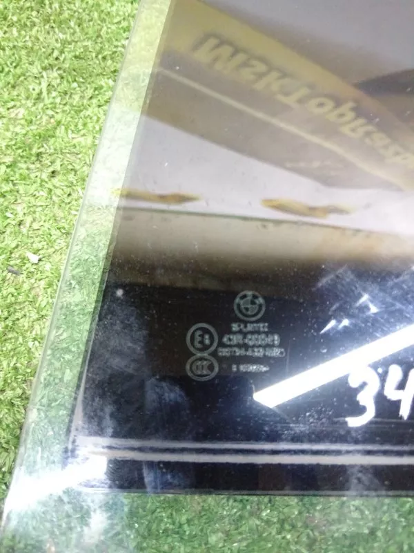 Стекло двери BMW 5-Series 2008 51357110635 E60, заднее левое