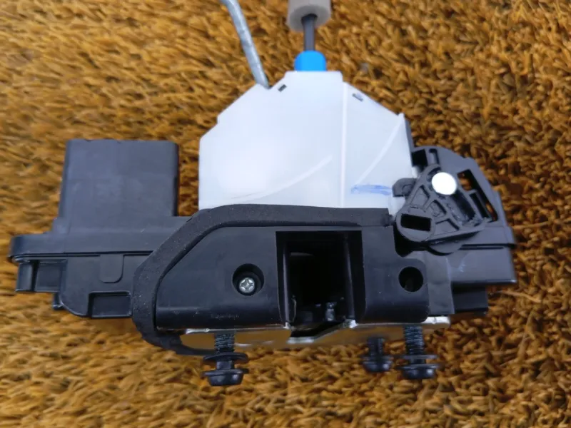 Замок двери