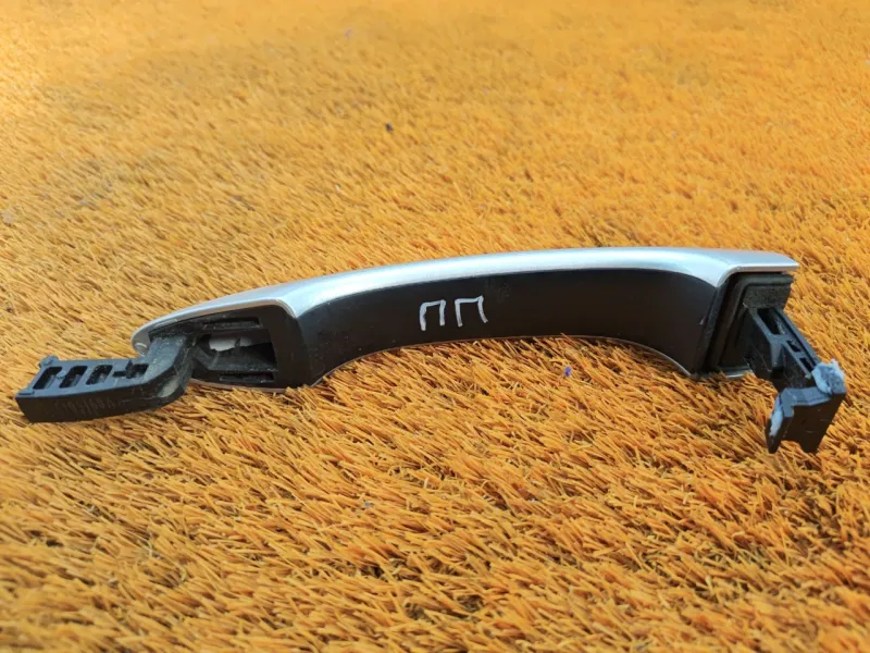 Ручка двери наружняя