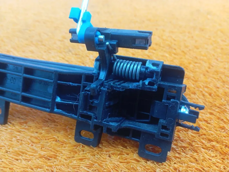 Ручка двери наружняя