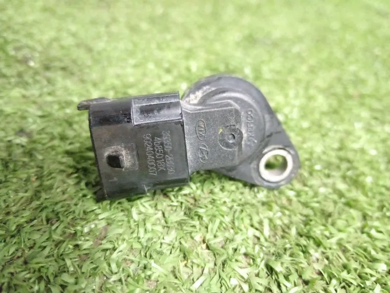 Датчик положения распредвала