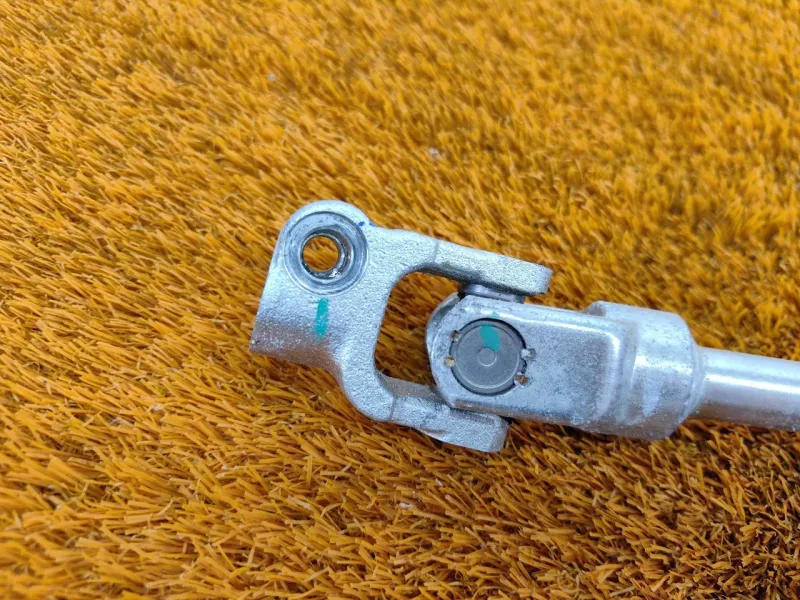 Рулевой карданчик