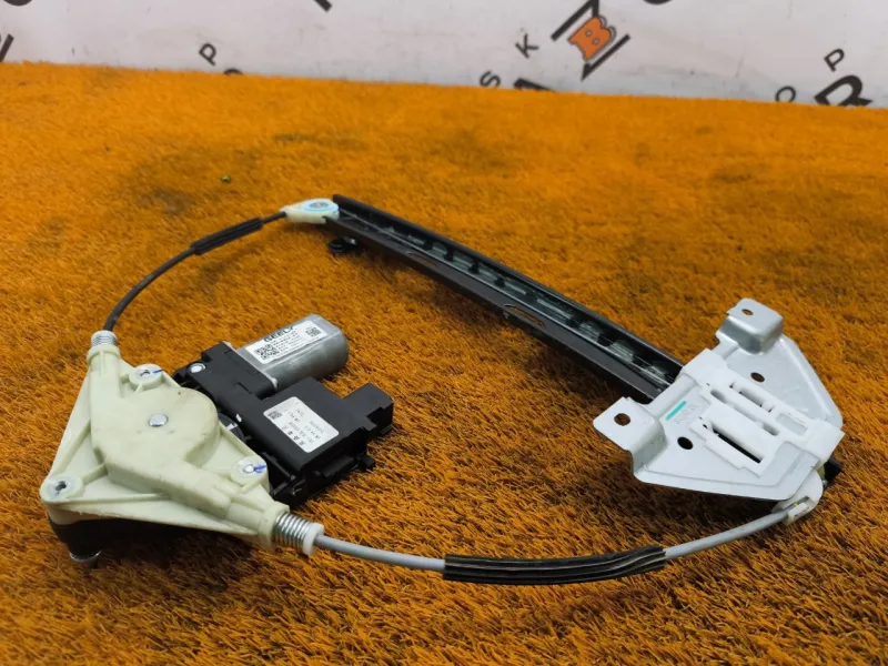 Стеклоподъемник