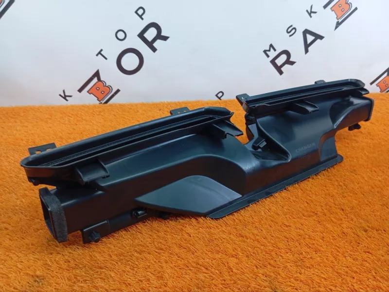 Воздуховод отопителя