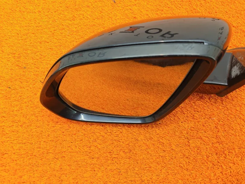 Зеркало боковое