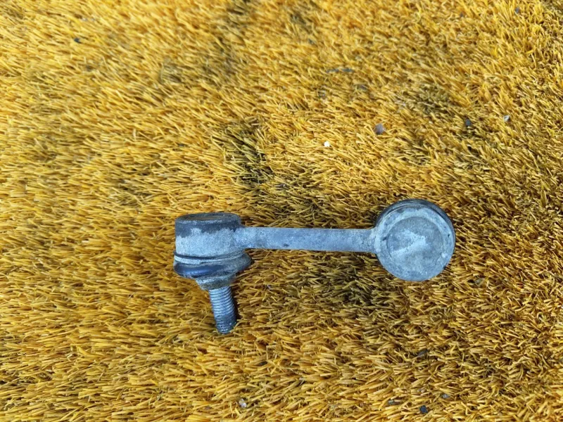 Стойка стабилизатора