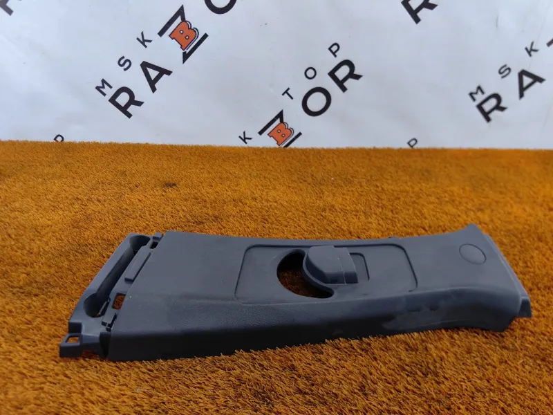 Обшивка стойки