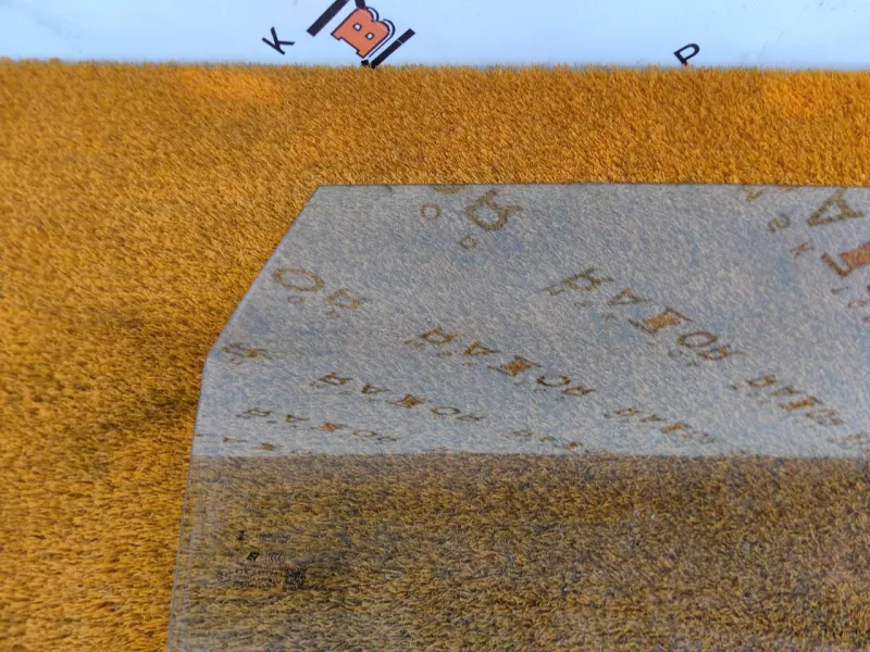 Стекло двери