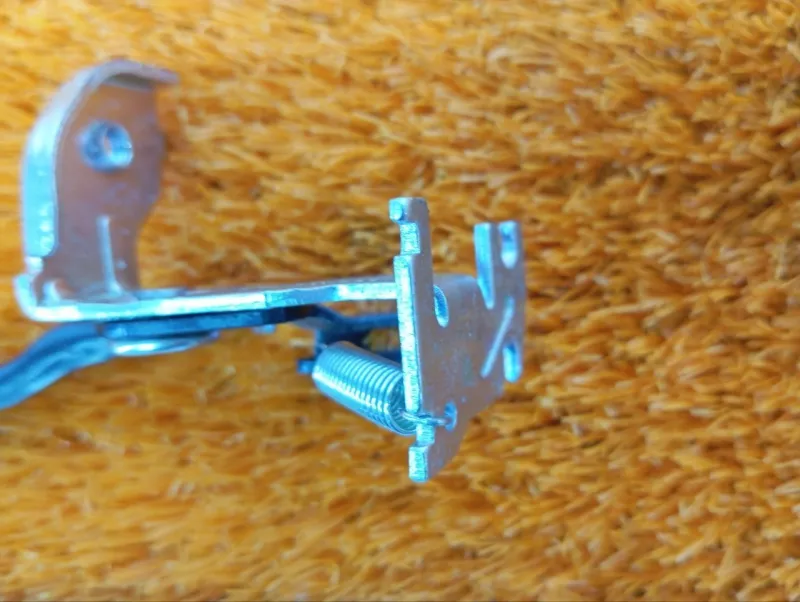 Ручка открывания бензобака