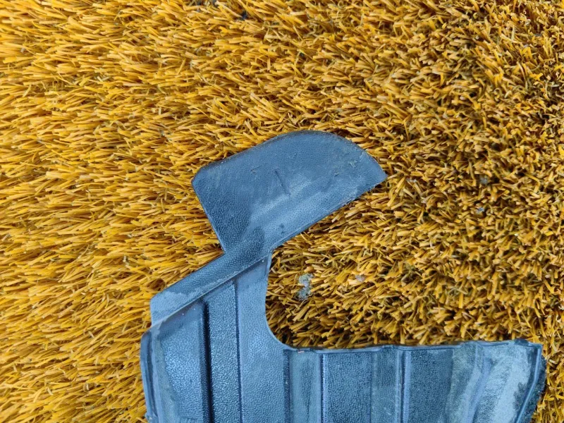 Уголок жабо