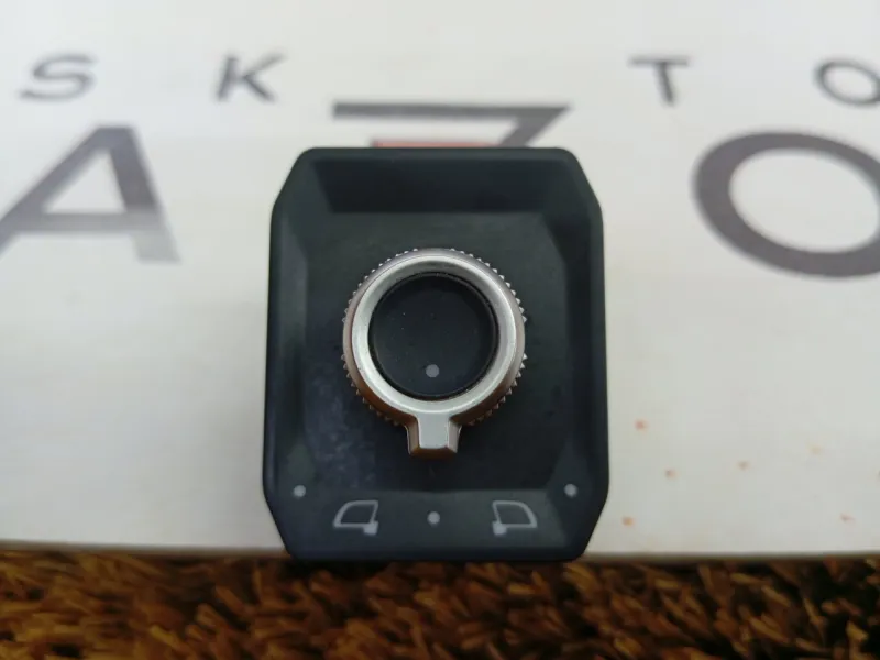 Блок управления зеркалами