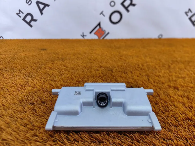 Камера передняя