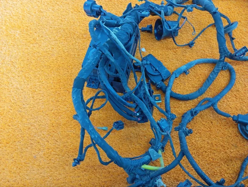 Проводка подкапотная