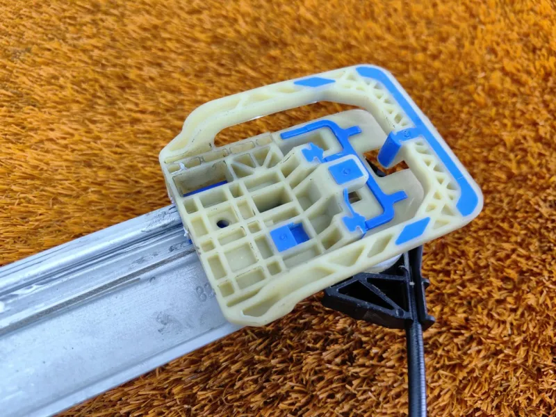 Стеклоподъемник