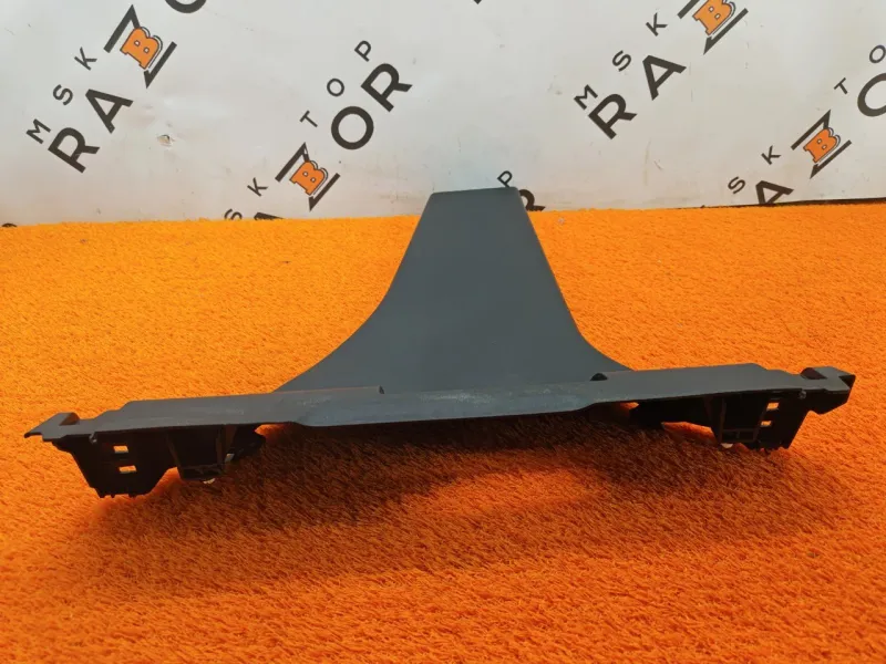 Обшивка центральной стойки