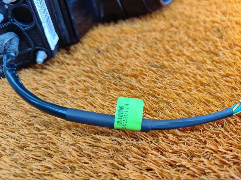 Зеркало боковое