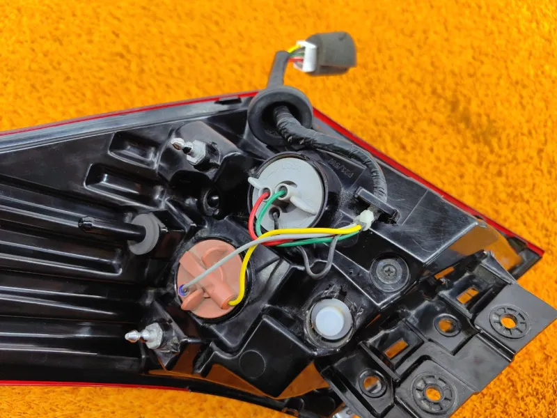 Фонарь задний