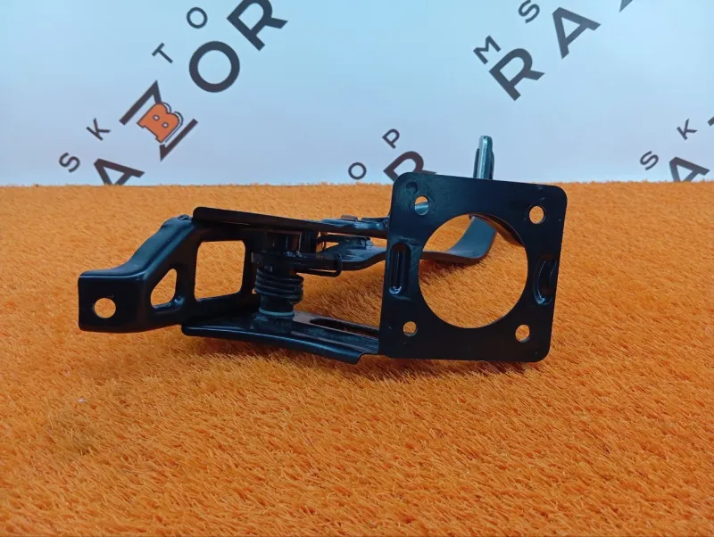 Педаль тормоза