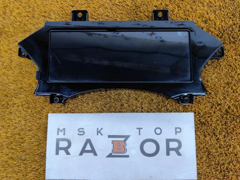 Панель приборов