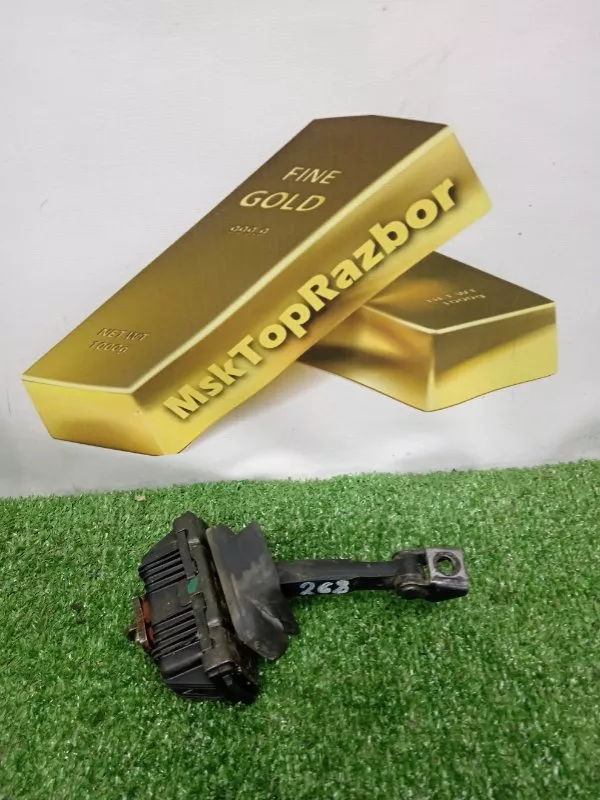 Ограничитель двери