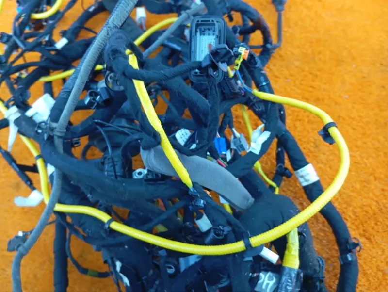 Проводка салона