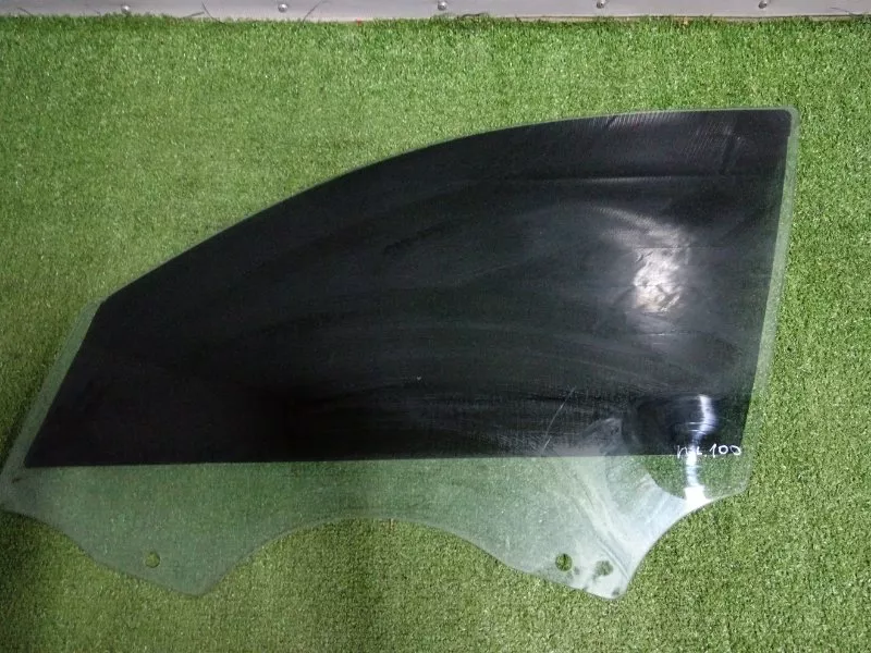 Стекло двери BMW 3-Series 2007 51337060263 E90, переднее левое