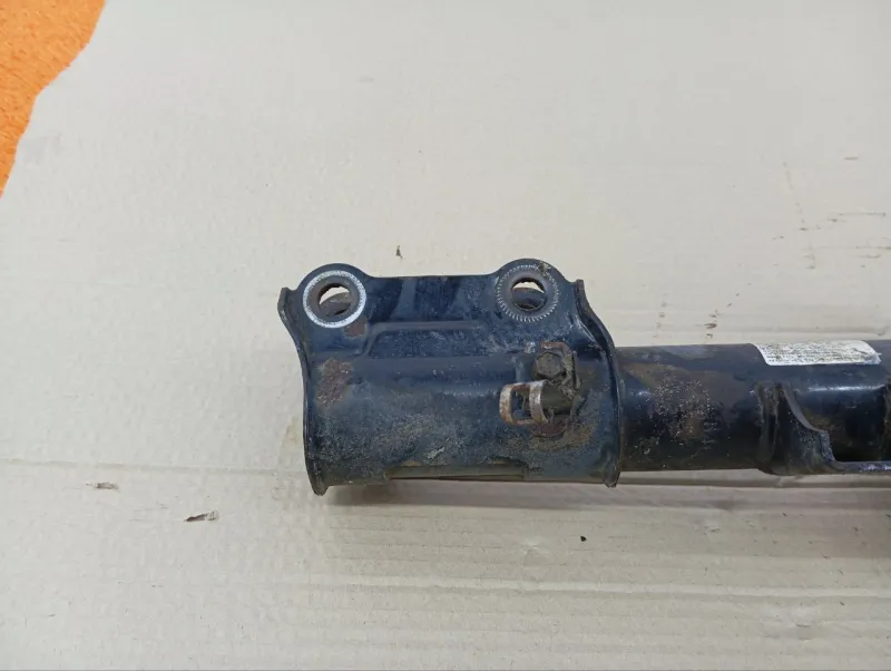 Стойка подвески