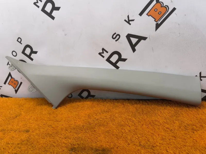 Накладка на стойку кузова