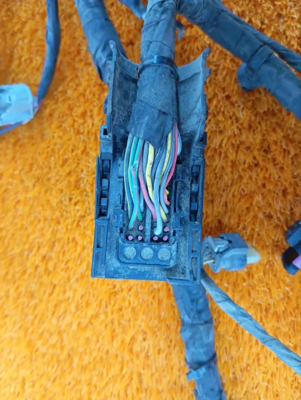 Проводка подкапотная