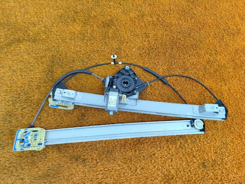 Стеклоподъемник