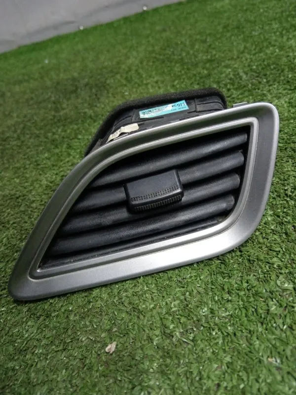 Решетка вентиляционная