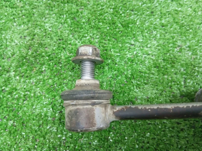 Стойка стабилизатора