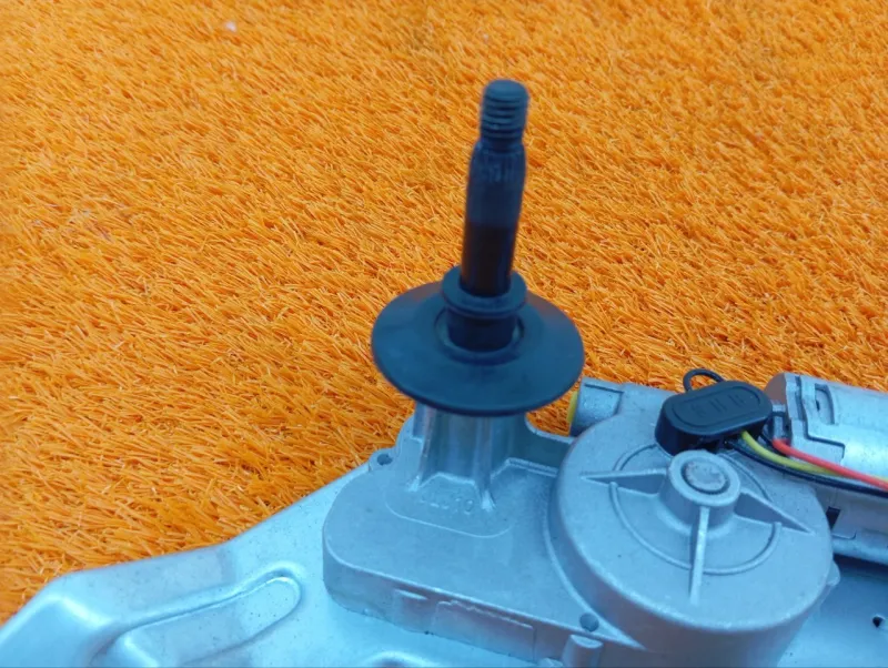 Моторчик стеклоочистителя