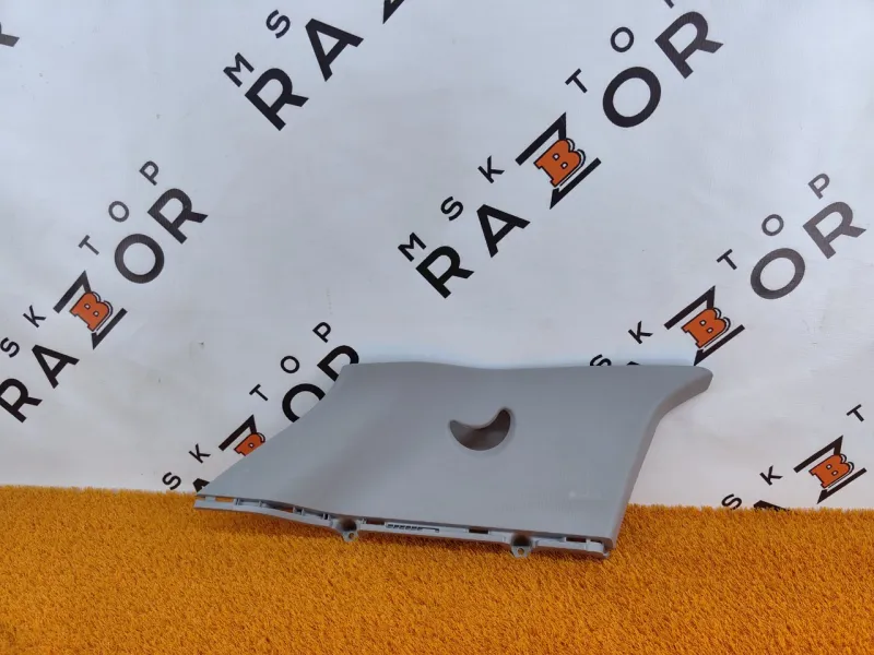 Накладка на стойку кузова