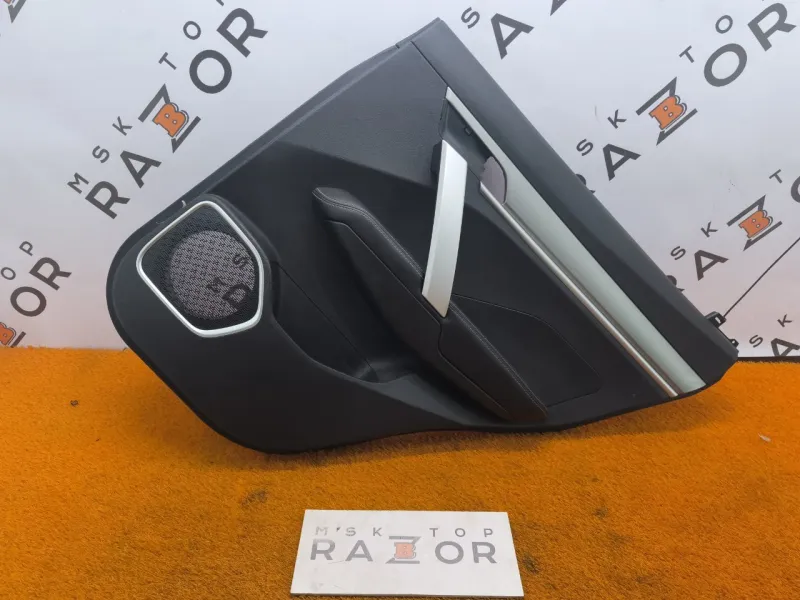 Обшивка двери