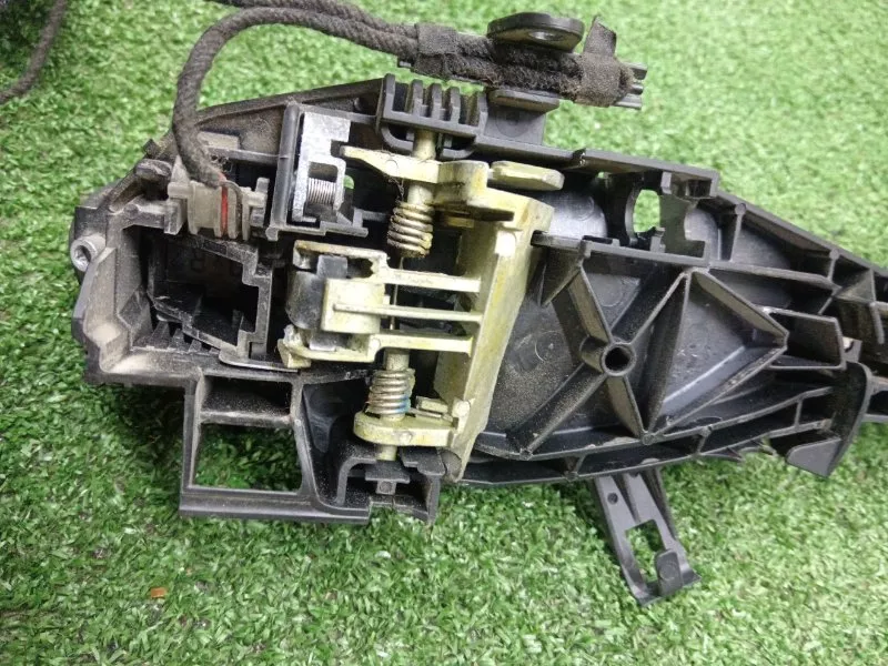 Ручка двери наружняя