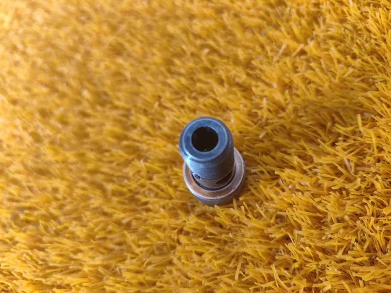 Штуцер масляный АКПП