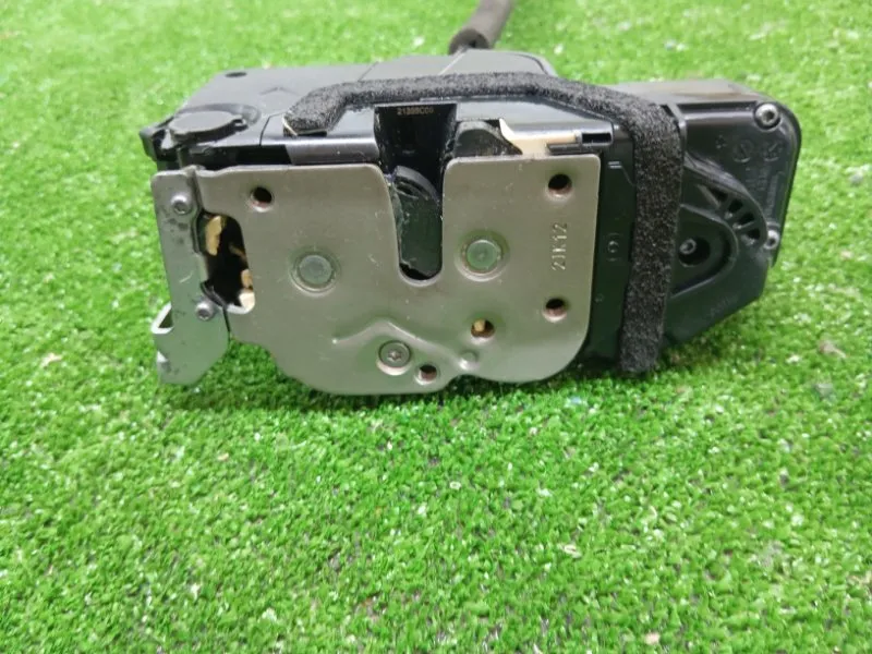 Замок двери