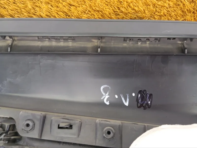 Обшивка двери