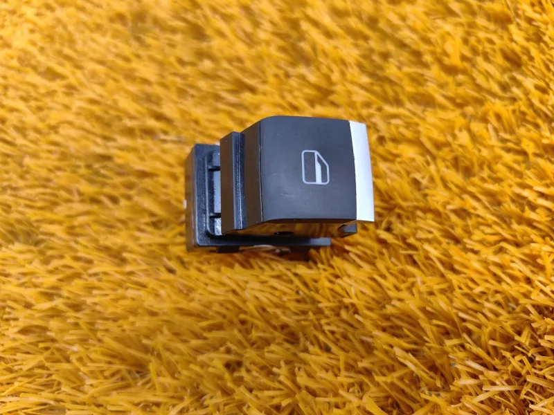 Кнопка стеклоподъемника