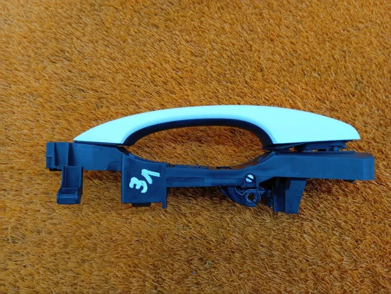 Ручка двери наружняя