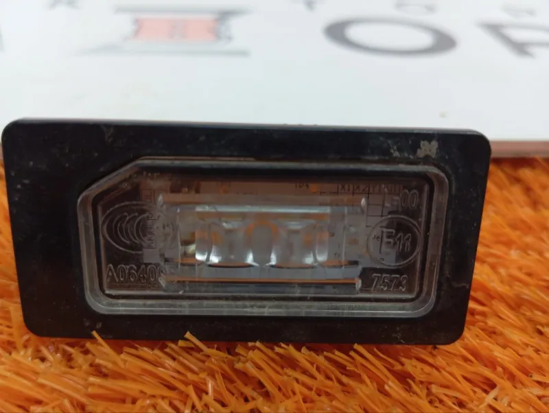 Подсветка номера