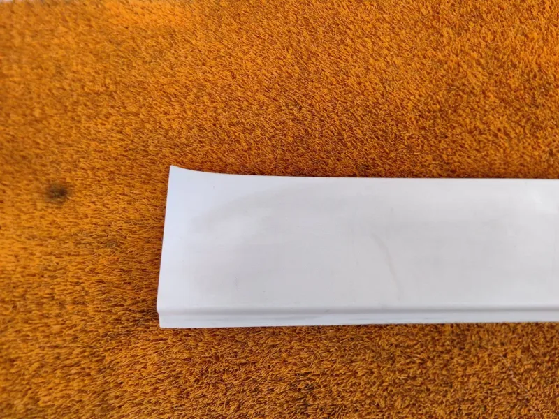 Обшивка багажника