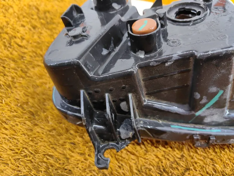 Фонарь противотуманный