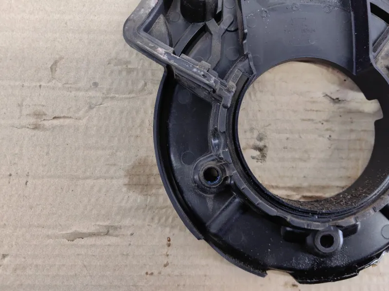 Крышка коленвала