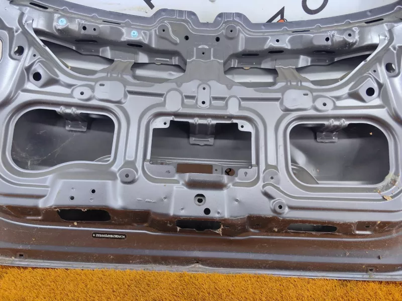 Крышка багажника