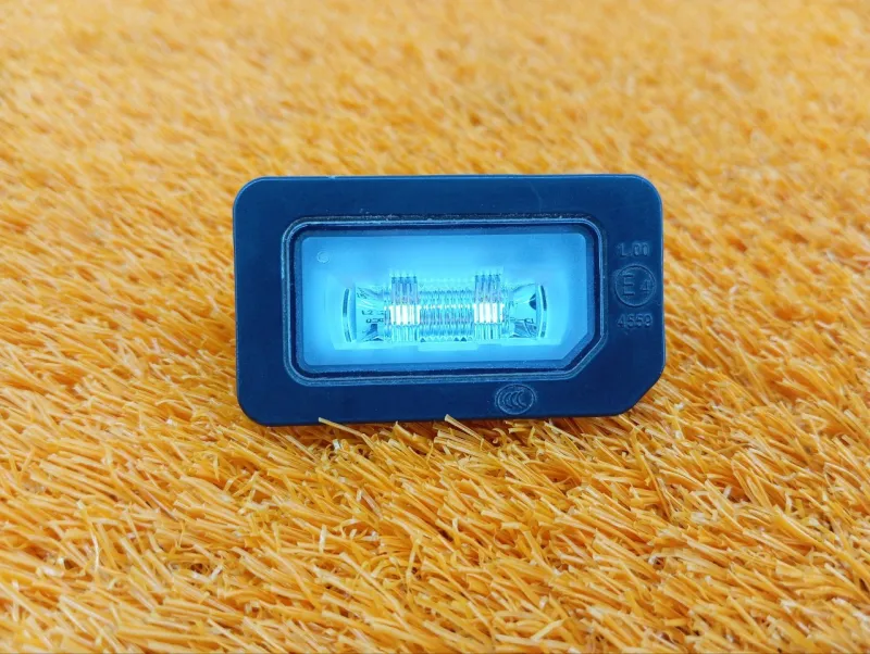 Подсветка номера